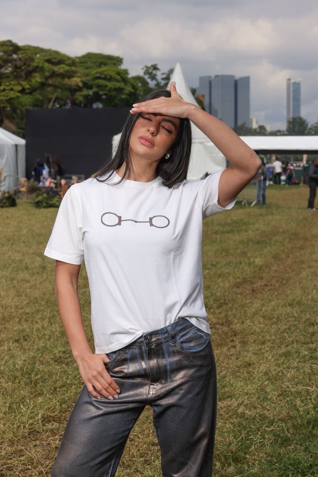 T-SHIRT BRIDÃ0